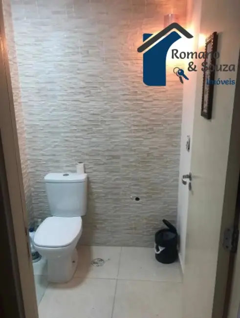 Apartamento com 2 quartos para alugar, 50m2 em Centro, Guarulhos - SP - imagem 4 Foto 4 de Apartamento com 2 quartos para alugar, 50m2 em Centro, Guarulhos - SP