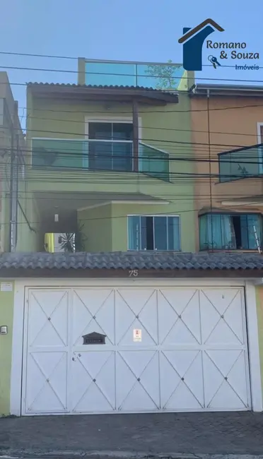 Foto 1 de Sobrado com 4 quartos à venda, 250m2 em Jardim Santa Mena, Guarulhos - SP