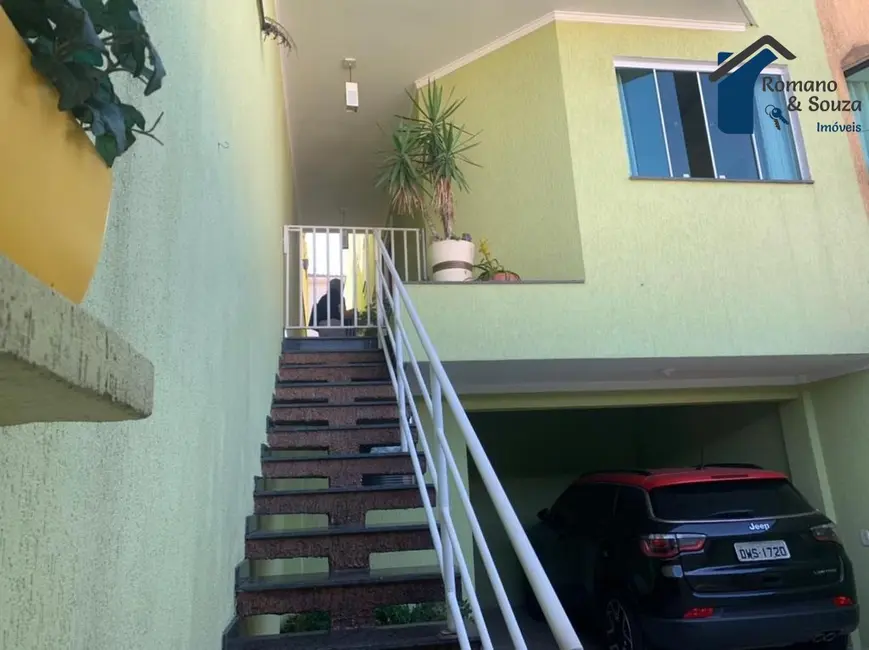 Foto 2 de Sobrado com 4 quartos à venda, 250m2 em Jardim Santa Mena, Guarulhos - SP