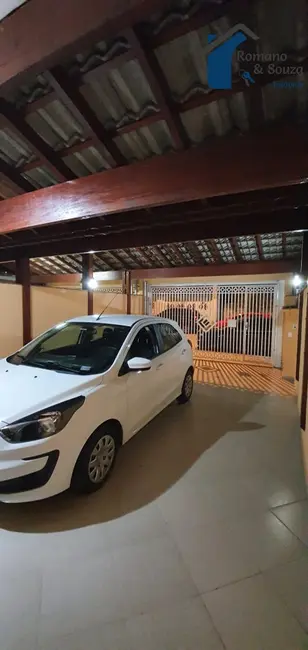 Foto 3 de Sobrado com 4 quartos à venda, 200m2 em Jardim Zaira, Guarulhos - SP