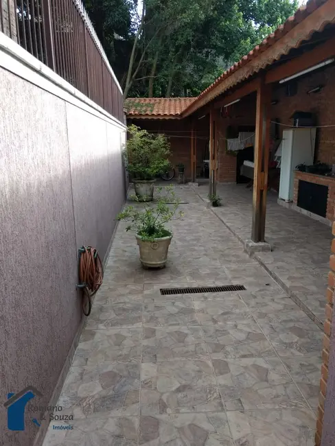 Sobrado com 3 quartos à venda, 142m2 em Vila Mazzei, São Paulo - SP - imagem 5 Foto 5 de Sobrado com 3 quartos à venda, 142m2 em Vila Mazzei, São Paulo - SP