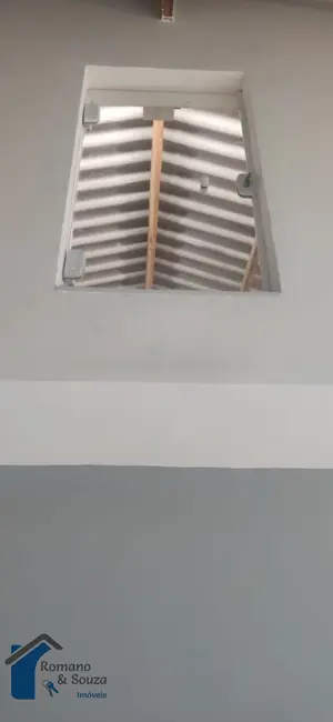 Sobrado com 3 quartos à venda, 200m2 em Jardim Santa Cecília, Guarulhos - SP - imagem 3 Foto 3 de Sobrado com 3 quartos à venda, 200m2 em Jardim Santa Cecília, Guarulhos - SP