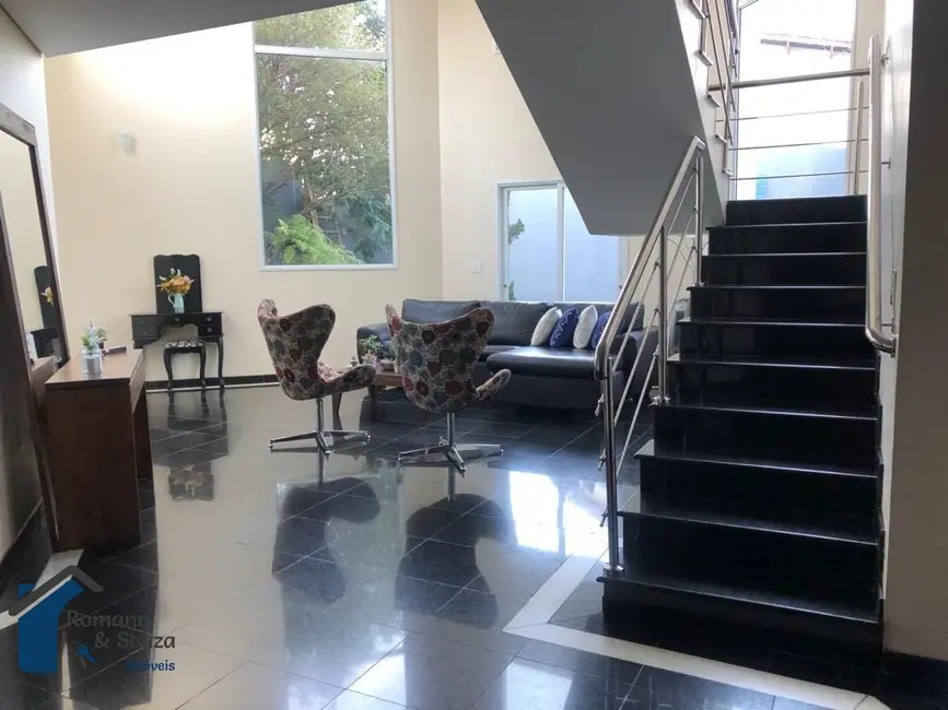 Foto 4 de Sobrado com 4 quartos à venda, 300m2 em Parque Renato Maia, Guarulhos - SP