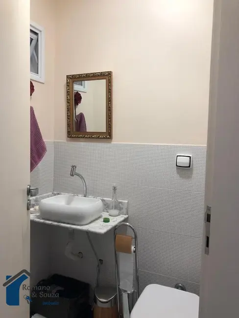 Foto 5 de Sobrado com 4 quartos à venda, 300m2 em Parque Renato Maia, Guarulhos - SP