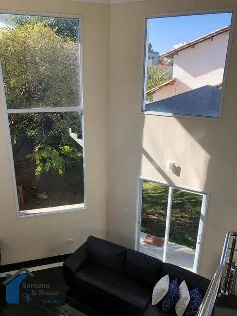 Foto 9 de Sobrado com 4 quartos à venda, 300m2 em Parque Renato Maia, Guarulhos - SP