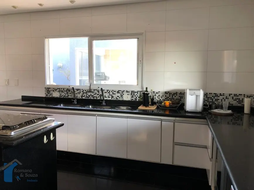 Foto 6 de Sobrado com 4 quartos à venda, 300m2 em Parque Renato Maia, Guarulhos - SP