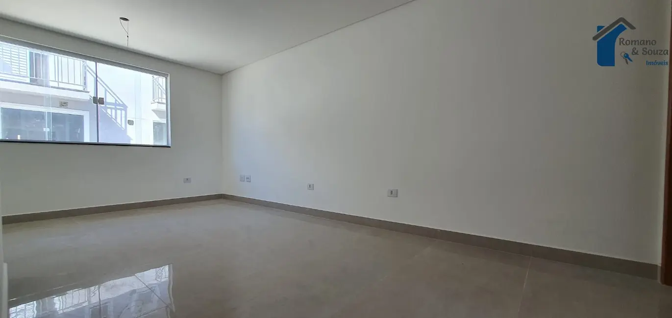 Sobrado com 2 quartos à venda, 96m2 em Tucuruvi, São Paulo - SP - imagem 2 Foto 2 de Sobrado com 2 quartos à venda, 96m2 em Tucuruvi, São Paulo - SP