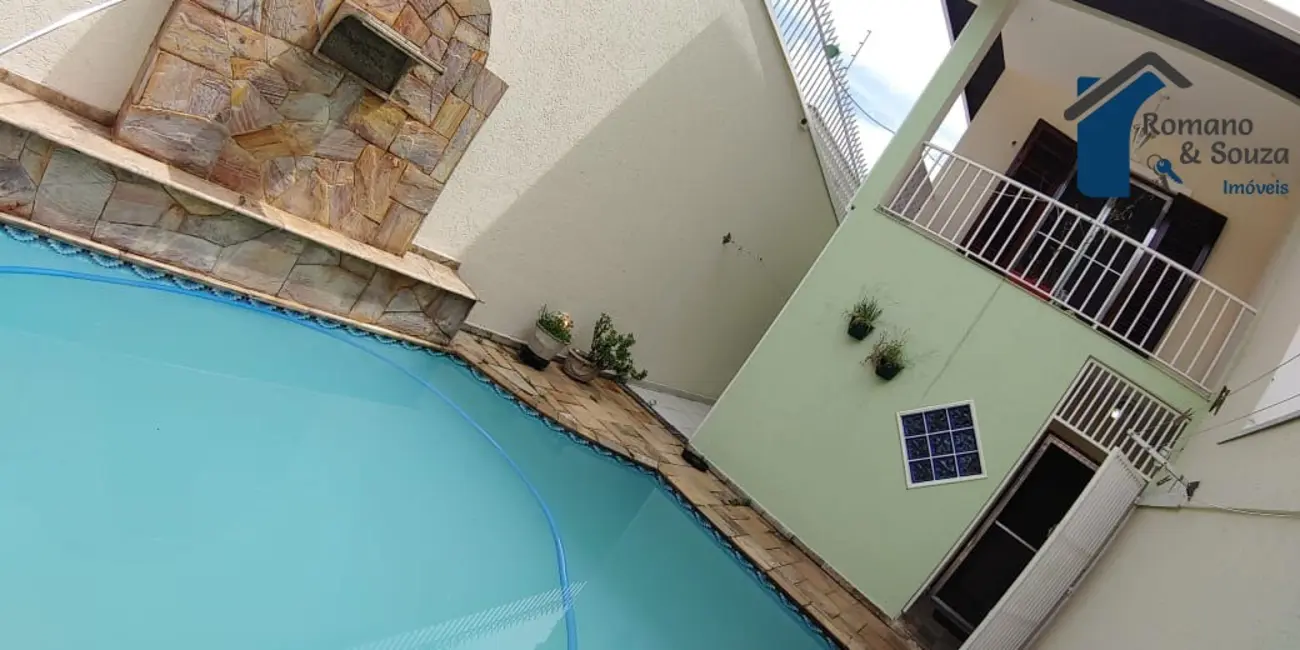 Sobrado com 4 quartos à venda, 205m2 em Horto Florestal, São Paulo - SP - imagem 2 Foto 2 de Sobrado com 4 quartos à venda, 205m2 em Horto Florestal, São Paulo - SP