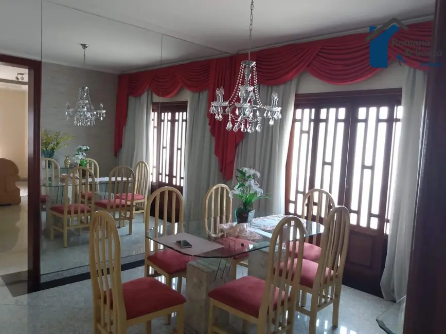 Foto 4 de Casa com 3 quartos à venda, 280m2 em Jardim Santa Mena, Guarulhos - SP