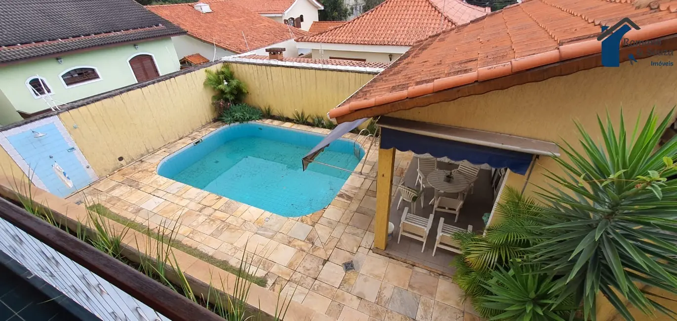 Sobrado com 4 quartos à venda, 360m2 em São Paulo - SP - imagem 2 Foto 2 de Sobrado com 4 quartos à venda, 360m2 em São Paulo - SP