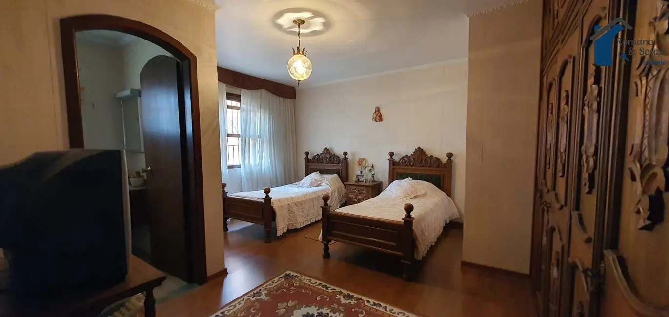 Sobrado com 4 quartos à venda, 360m2 em São Paulo - SP - imagem 5 Foto 5 de Sobrado com 4 quartos à venda, 360m2 em São Paulo - SP