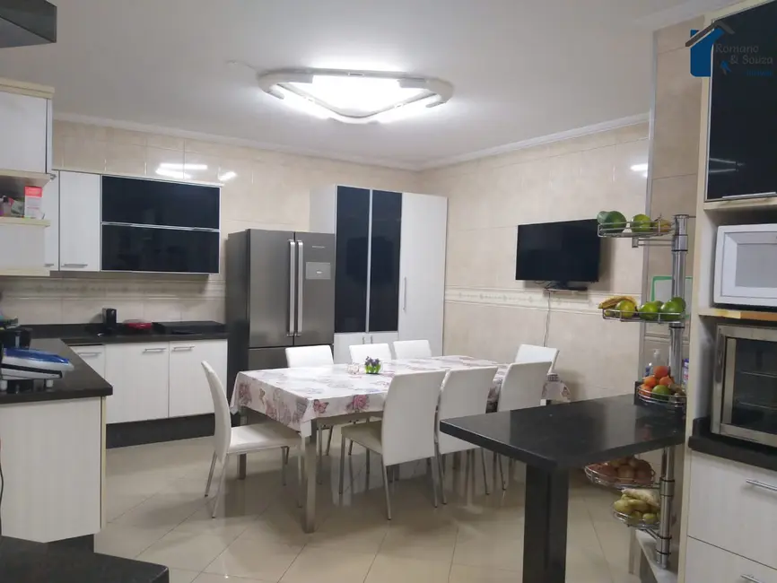 Foto 6 de Sobrado com 3 quartos à venda, 450m2 em Vila Rosália, Guarulhos - SP