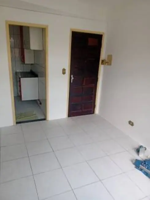 Foto 2 de Apartamento com 1 quarto à venda e para alugar, 40m2 em Gopoúva, Guarulhos - SP