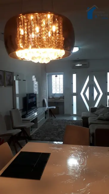 Foto 9 de Sobrado com 3 quartos à venda, 250m2 em Jardim São Judas Tadeu, Guarulhos - SP