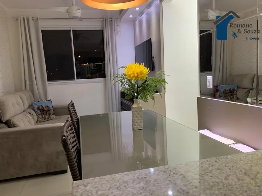 Foto 2 de Apartamento com 2 quartos à venda, 45m2 em Vila Rio de Janeiro, Guarulhos - SP