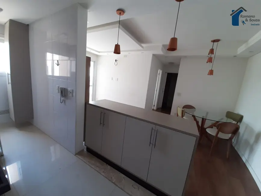 Foto 8 de Apartamento com 2 quartos para alugar, 68m2 em Guarulhos - SP