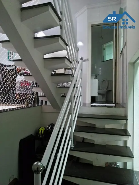 Foto 8 de Casa com 3 quartos à venda, 223m2 em Guarulhos - SP