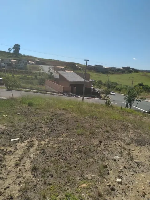Foto 3 de Terreno / Lote à venda, 456m2 em Loteamento Residencial Tiradentes, Pocos De Caldas - MG
