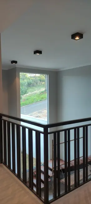 Casa com 3 quartos à venda, 172m2 em Parque San Carlo, Pocos De Caldas - MG - imagem 4 Foto 4 de Casa com 3 quartos à venda, 172m2 em Parque San Carlo, Pocos De Caldas - MG