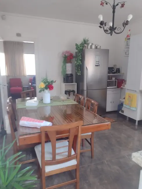 Casa com 3 quartos à venda, 156m2 em Jardim Campos Elísios, Pocos De Caldas - MG - imagem 8 Foto 8 de Casa com 3 quartos à venda, 156m2 em Jardim Campos Elísios, Pocos De Caldas - MG