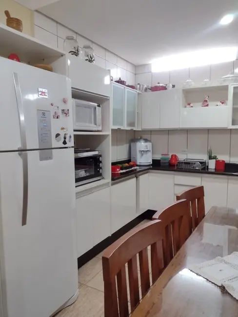 Foto 7 de Casa com 3 quartos à venda, 102m2 em Santa Teresa, Pocos De Caldas - MG