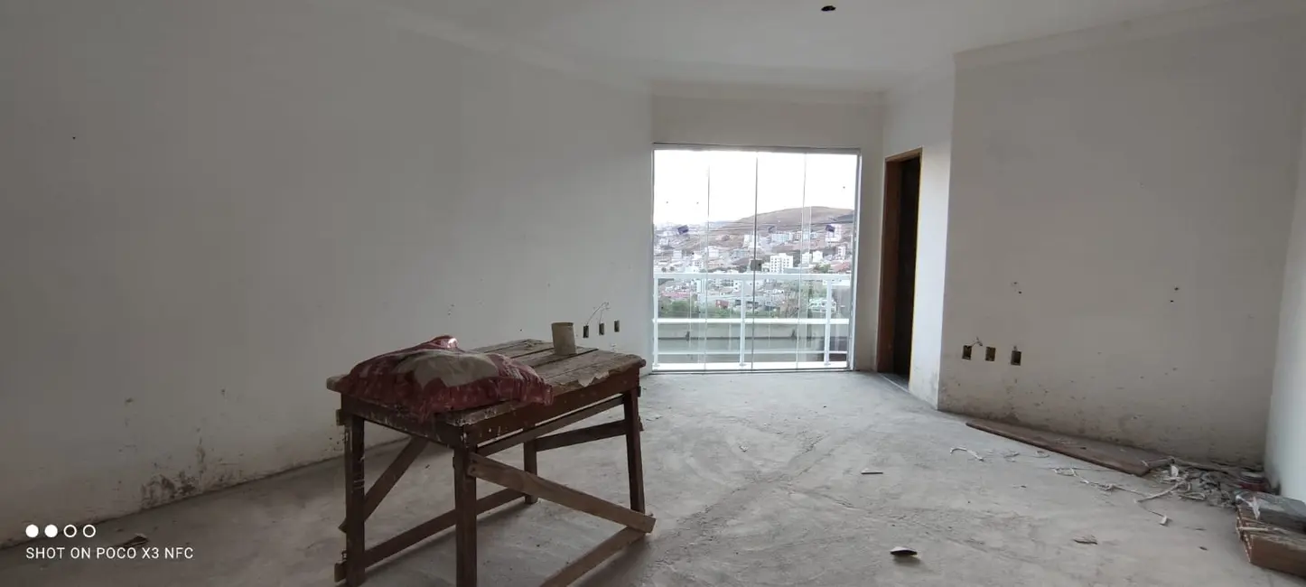 Foto 8 de Casa com 2 quartos à venda, 260m2 em Jardim das Azaléias, Pocos De Caldas - MG