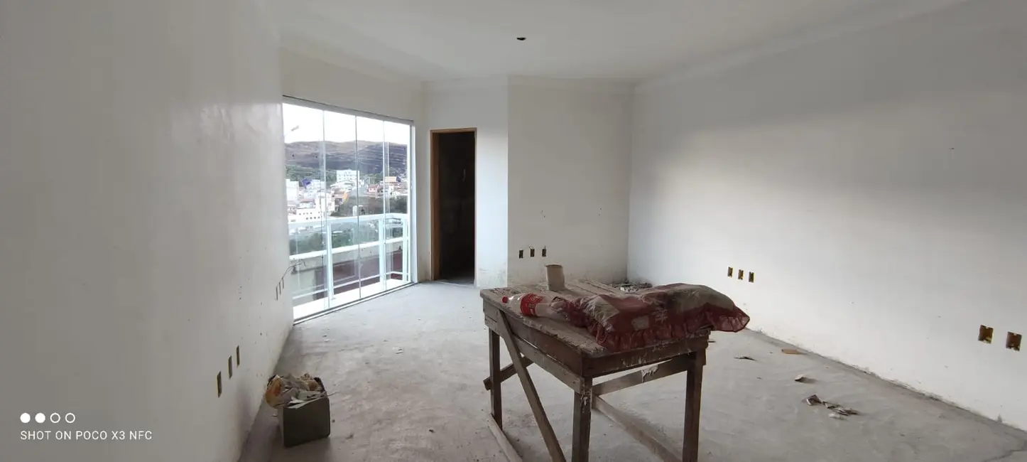 Foto 7 de Casa com 2 quartos à venda, 260m2 em Jardim das Azaléias, Pocos De Caldas - MG