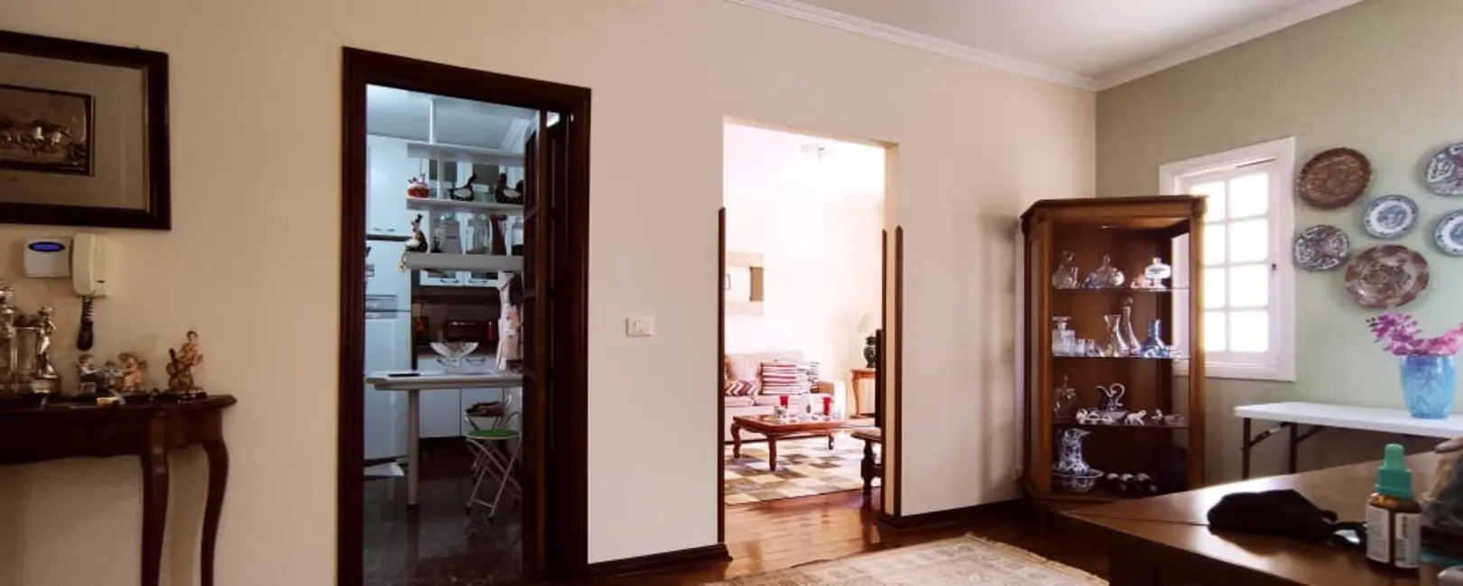 Casa com 3 quartos à venda, 187m2 em Jardim Centenário, Pocos De Caldas - MG - imagem 8 Foto 8 de Casa com 3 quartos à venda, 187m2 em Jardim Centenário, Pocos De Caldas - MG