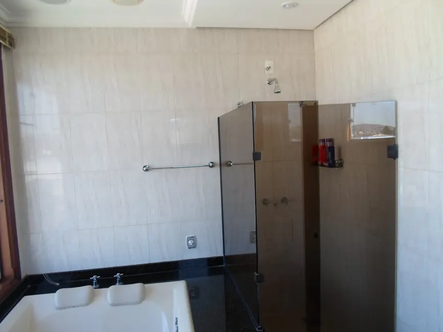 Casa com 4 quartos à venda, 527m2 em Jardim dos Estados, Pocos De Caldas - MG - imagem 8 Foto 8 de Casa com 4 quartos à venda, 527m2 em Jardim dos Estados, Pocos De Caldas - MG