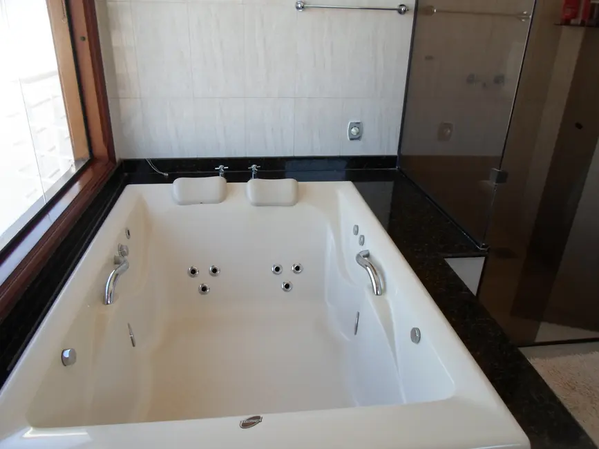 Casa com 4 quartos à venda, 527m2 em Jardim dos Estados, Pocos De Caldas - MG - imagem 9 Foto 9 de Casa com 4 quartos à venda, 527m2 em Jardim dos Estados, Pocos De Caldas - MG