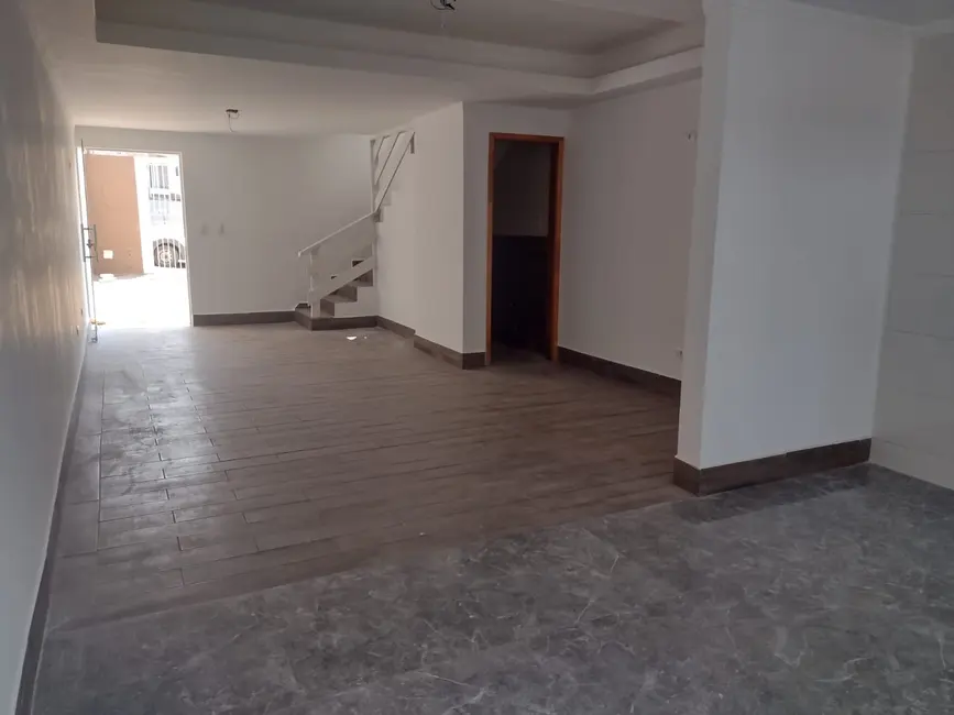 Casa com 3 quartos à venda, 100m2 em Jardim São Bento, Pocos De Caldas - MG - imagem 3 Foto 3 de Casa com 3 quartos à venda, 100m2 em Jardim São Bento, Pocos De Caldas - MG