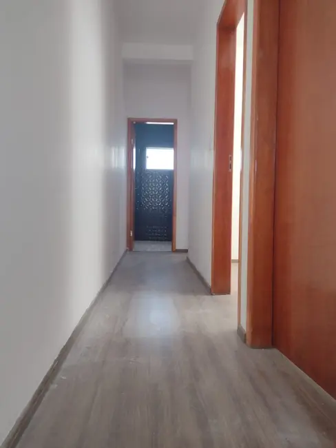 Casa com 3 quartos à venda, 100m2 em Jardim São Bento, Pocos De Caldas - MG - imagem 7 Foto 7 de Casa com 3 quartos à venda, 100m2 em Jardim São Bento, Pocos De Caldas - MG