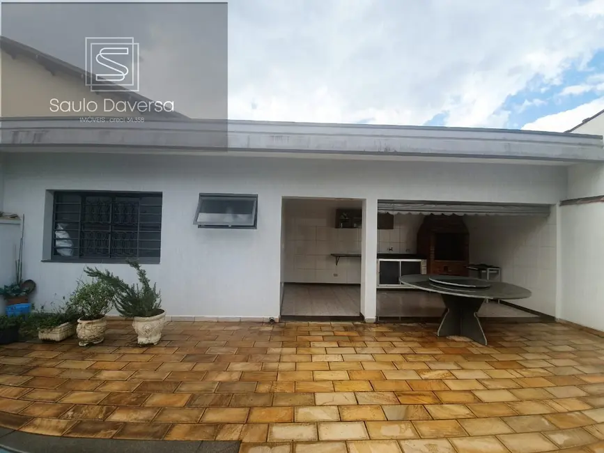 Casa com 4 quartos à venda, 307m2 em Santa Ângela, Pocos De Caldas - MG - imagem 3 Foto 3 de Casa com 4 quartos à venda, 307m2 em Santa Ângela, Pocos De Caldas - MG