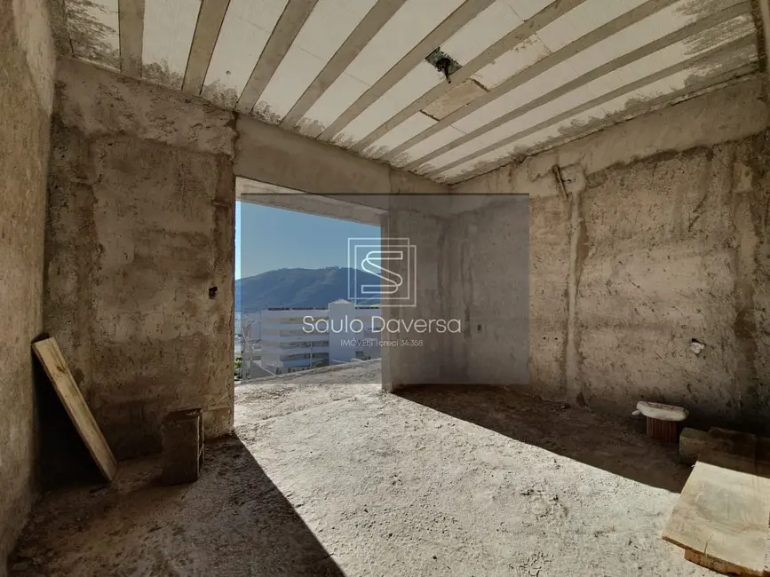 Casa com 3 quartos à venda, 285m2 em Parque Vivaldi Leite Ribeiro, Pocos De Caldas - MG - imagem 6 Foto 6 de Casa com 3 quartos à venda, 285m2 em Parque Vivaldi Leite Ribeiro, Pocos De Caldas - MG