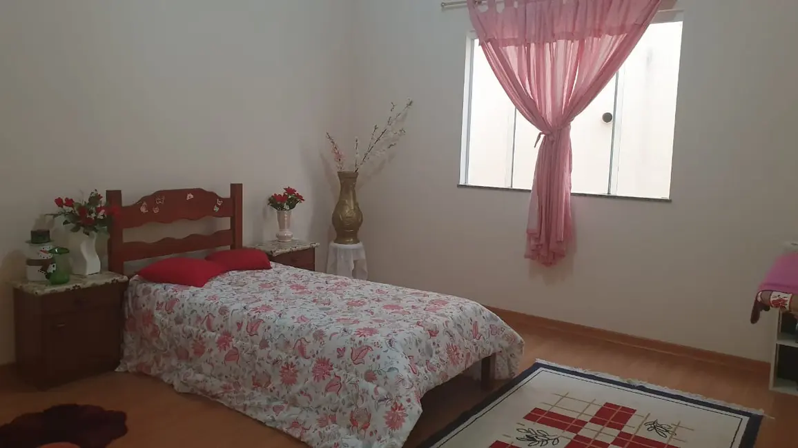 Apartamento com 2 quartos à venda, 111m2 em Parque Vivaldi Leite Ribeiro, Pocos De Caldas - MG - imagem 8 Foto 8 de Apartamento com 2 quartos à venda, 111m2 em Parque Vivaldi Leite Ribeiro, Pocos De Caldas - MG