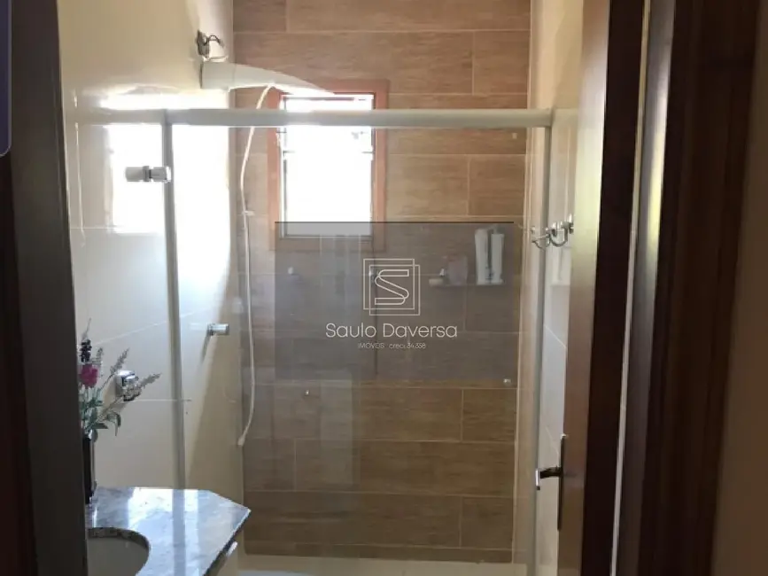 Foto 5 de Casa com 4 quartos à venda, 252m2 em Jardim Centenário, Pocos De Caldas - MG