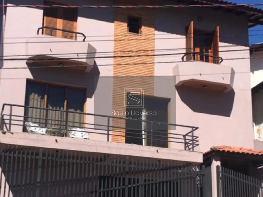 Foto 1 de Casa com 4 quartos à venda, 252m2 em Jardim Centenário, Pocos De Caldas - MG