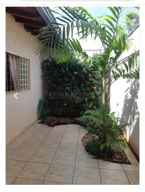Foto 2 de Casa com 3 quartos à venda, 174m2 em Uberaba - MG