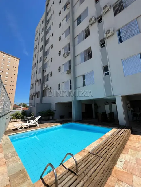 Foto 1 de Apartamento com 3 quartos à venda, 140m2 em Uberaba - MG