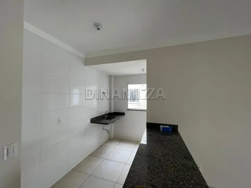 Foto 2 de Apartamento com 2 quartos à venda, 50m2 em Uberaba - MG