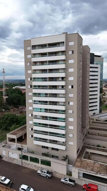 Foto 1 de Apartamento com 3 quartos à venda, 107m2 em Uberaba - MG