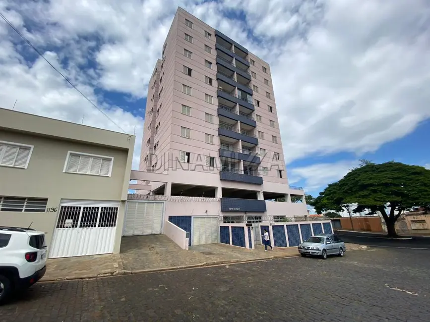 Foto 2 de Apartamento com 2 quartos à venda, 70m2 em Uberaba - MG