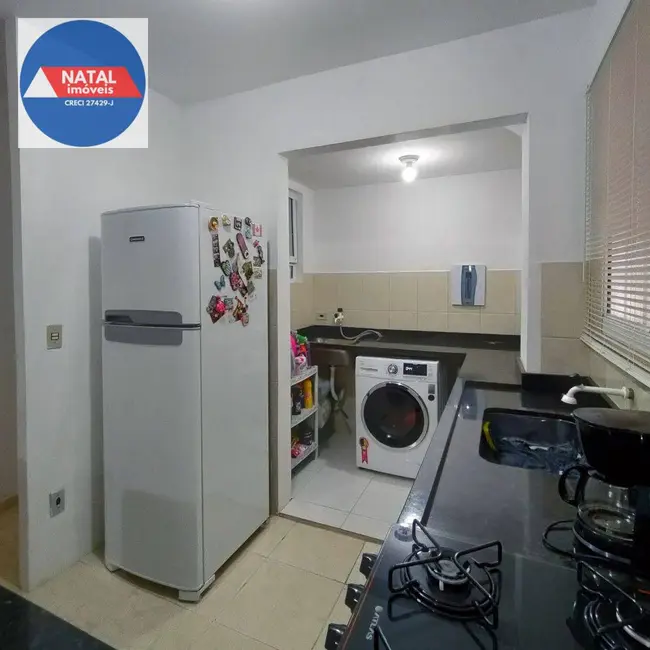 Foto 2 de Apartamento com 2 quartos para alugar, 51m2 em Portão, Aruja - SP