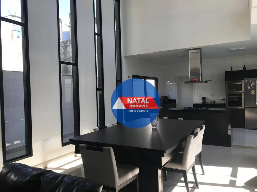 Foto 1 de Casa de Condomínio com 4 quartos para alugar, 324m2 em Residencial Real Park, Aruja - SP
