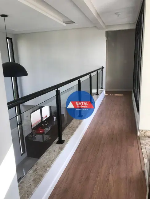 Casa de Condomínio com 4 quartos para alugar, 324m2 em Residencial Real Park, Aruja - SP - imagem 5 Foto 5 de Casa de Condomínio com 4 quartos para alugar, 324m2 em Residencial Real Park, Aruja - SP