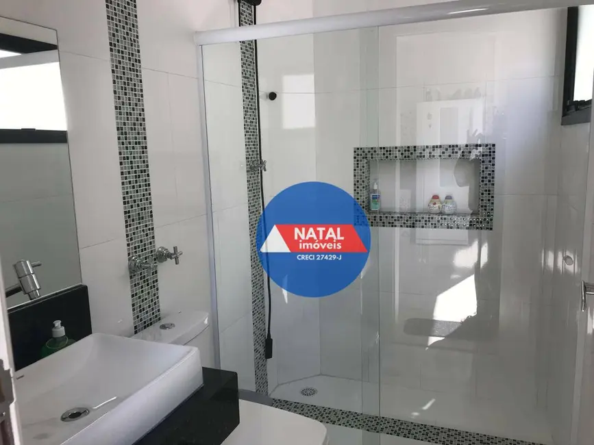 Casa de Condomínio com 4 quartos para alugar, 324m2 em Residencial Real Park, Aruja - SP - imagem 3 Foto 3 de Casa de Condomínio com 4 quartos para alugar, 324m2 em Residencial Real Park, Aruja - SP