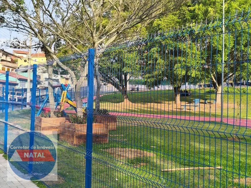 Foto 4 de Casa com 3 quartos para alugar, 250m2 em Centro, Aruja - SP