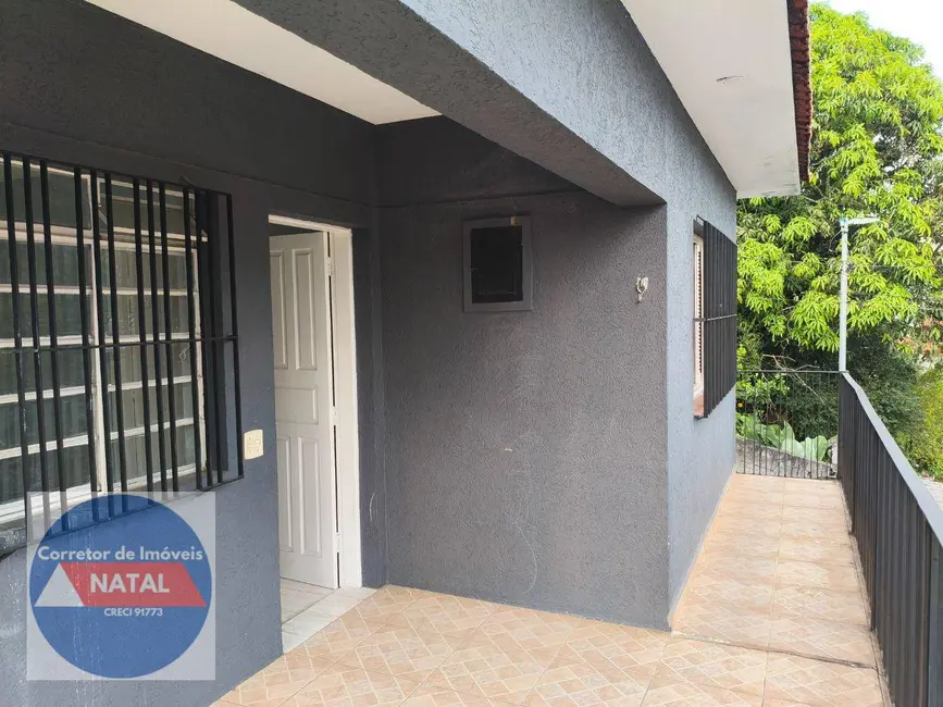 Foto 1 de Casa com 3 quartos para alugar, 250m2 em Centro, Aruja - SP