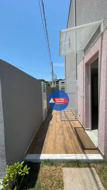 Sobrado com 2 quartos para alugar, 152m2 em Centro, Aruja - SP - imagem 7 Foto 7 de Sobrado com 2 quartos para alugar, 152m2 em Centro, Aruja - SP