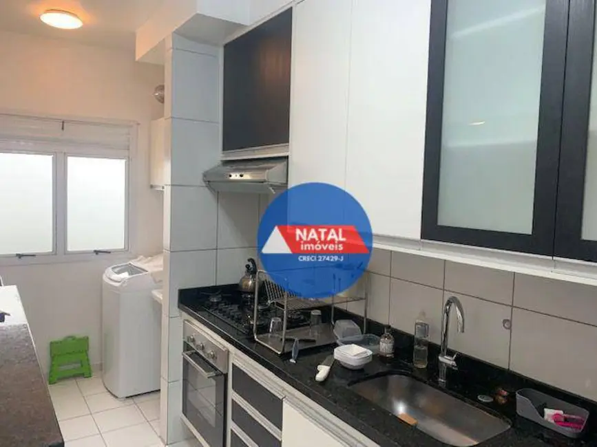 Apartamento com 2 quartos para alugar, 7514m2 em Portão, Aruja - SP - imagem 1 Foto 1 de Apartamento com 2 quartos para alugar, 7514m2 em Portão, Aruja - SP